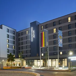 Courtyard By Marriott Oberpfaffenhofen Munich South 4*, Gilching Deutschland